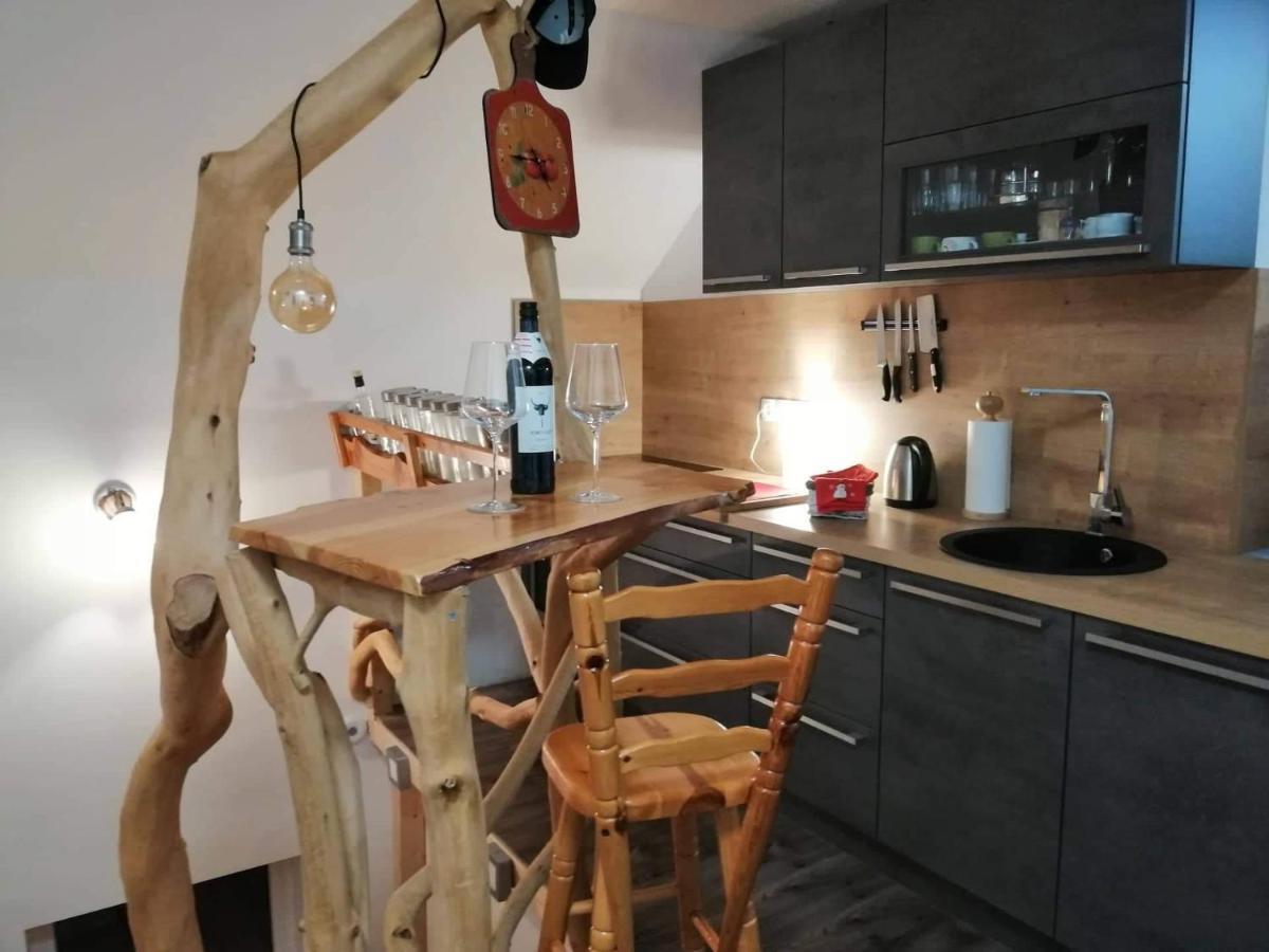 Apartment Kaya Мойстрана Екстериор снимка